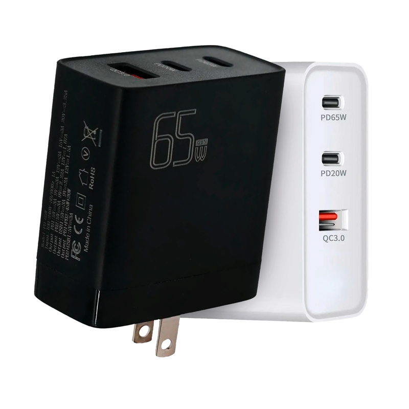 Cargador triple USB C y USB A